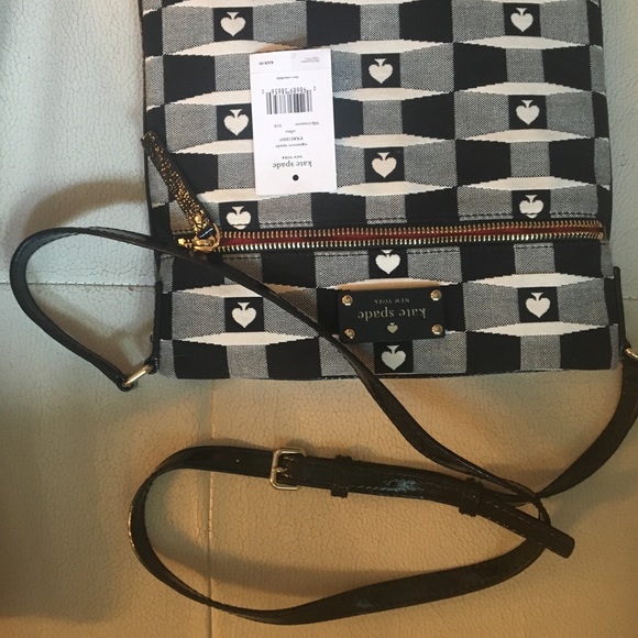 NWT! Kate Spade “Spades” crossbody - Picture 3 of 8